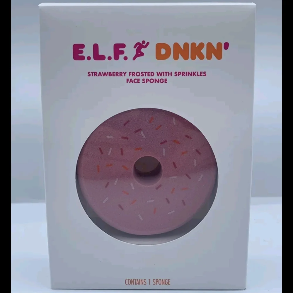 E.L.F DNKN' Strawberry with frosted sprinkles Face Sponge Limited edition 🍩